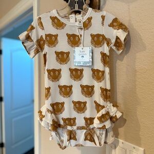 NWT Kate Quinn Tigers double ruffle leg bodysuit
